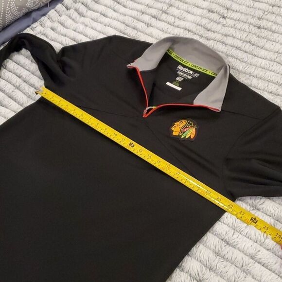 NWOT--Chicago Blackhawks Center Ice  1/4 Zip Ja - Picture 6 of 9